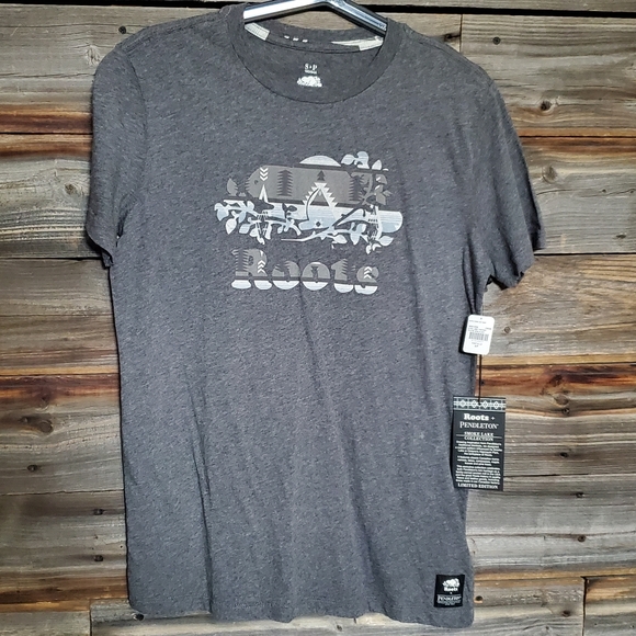 Limited Edition Roots x Pendleton - Picture 1 of 3